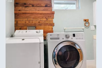 10316 SE Liebe St, Portland, OR 97266 - Photo 9