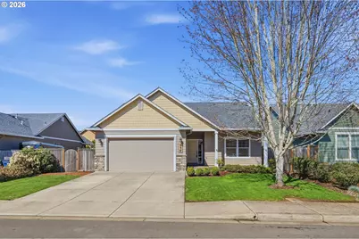 956 Kaylee Ave, Junction City, OR 97448 - Photo 1