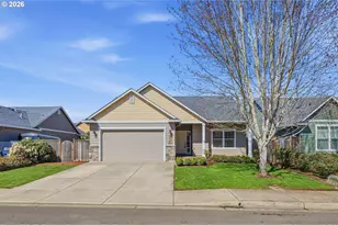 956 Kaylee Ave, Junction City, OR 97448 - Photo 1