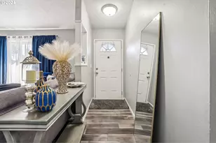8400 NE Royal St, Vancouver, WA 98662 - Photo 5