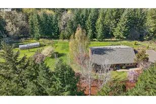9400 SW Arrowwood Rd, McMinnville, OR 97128 - Photo 3