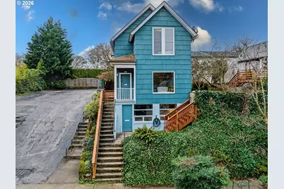 2220 SE Yamhill St, Portland, OR 97214 - Photo 1