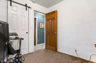 2045 Liberty St, Salem, OR 97301 - Photo 13