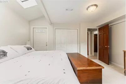8925 SW Caroline Dr, Portland, OR 97225 - Photo 25