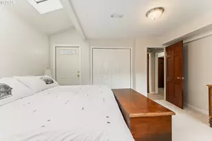 8925 SW Caroline Dr, Portland, OR 97225 - Photo 25