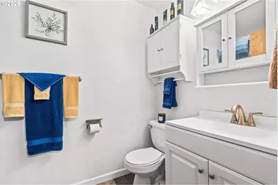 405 Corona Loop Rd, Roseburg, OR 97471 - Photo 19