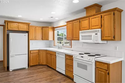 257 N Knights Bridge Rd, Canby, OR 97013 - Photo 11