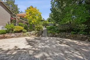 11980 NW Oatfield Ct, Portland, OR 97229 - Photo 43