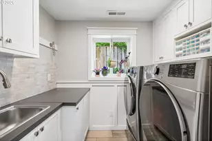 11980 NW Oatfield Ct, Portland, OR 97229 - Photo 15