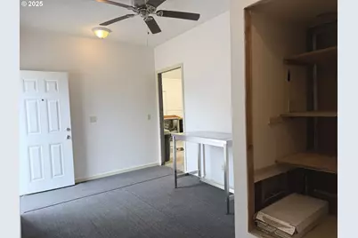 4001 E 18th St, Vancouver, WA 98661 - Photo 9