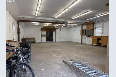 4001 E 18th St, Vancouver, WA 98661 - Photo 13