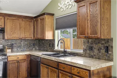 500 Hobson St, Stayton, OR 97383 - Photo 9