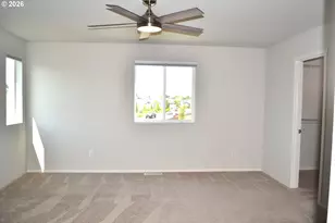 603 Pickering Ln, Woodburn, OR 97071 - Photo 9