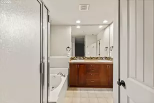 10510 NE 21st Ct, Vancouver, WA 98686 - Photo 33