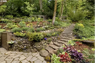 3919 SW Hillside Dr, Portland, OR 97221 - Photo 31