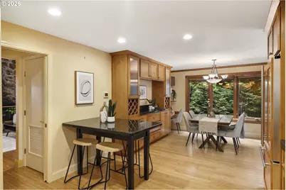 3919 SW Hillside Dr, Portland, OR 97221 - Photo 9