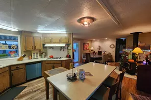 5422 Portland Rd NE, Salem, OR 97305 - Photo 19