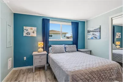 1214 Moore St, Brookings, OR 97415 - Photo 17