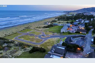 94050 Emerson Cir, Gold Beach, OR 97444 - Photo 17