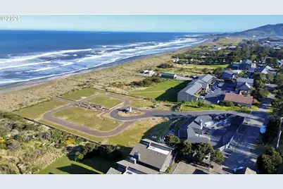 94050 Emerson Cir, Gold Beach, OR 97444 - Photo 19