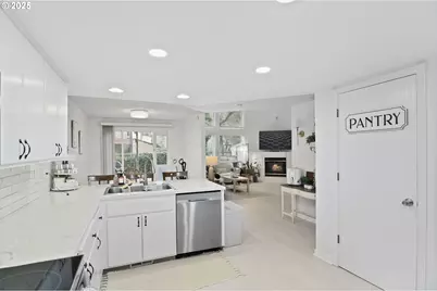 12204 SE 7th St, Vancouver, WA 98683 - Photo 7