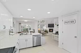 12204 SE 7th St, Vancouver, WA 98683 - Photo 7