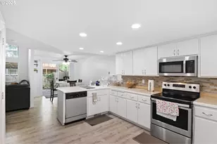 12204 SE 7th St, Vancouver, WA 98683 - Photo 23