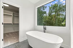 4620 SW Cullen Blvd, Portland, OR 97221 - Photo 21