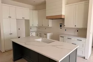 4620 SW Cullen Blvd, Portland, OR 97221 - Photo 3