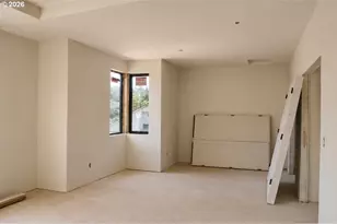 4620 SW Cullen Blvd, Portland, OR 97221 - Photo 9