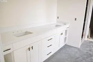 4620 SW Cullen Blvd, Portland, OR 97221 - Photo 7