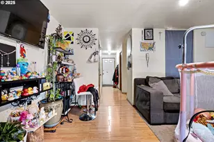 1180 R St, Springfield, OR 97477 - Photo 21