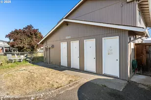 1180 R St, Springfield, OR 97477 - Photo 1