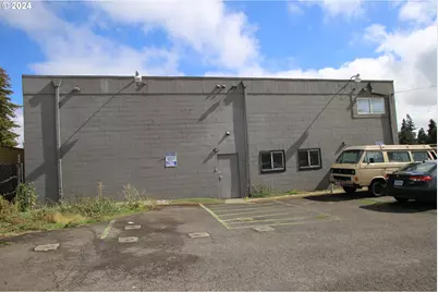 516 S 1st Ave, Hillsboro, OR 97123 - Photo 3