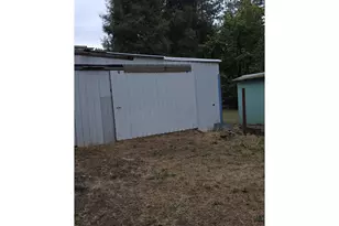 422 Lou Gray Dr, Myrtle Creek, OR 97457 - Photo 29