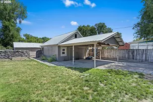 267 NW 5th St, Prineville, OR 97754 - Photo 29