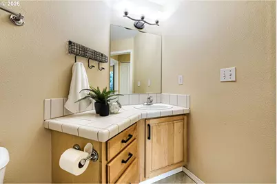 9887 SE 134th Ave, Happy Valley, OR 97086 - Photo 15