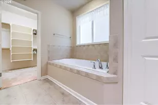 11598 SE Aerie Cres Rd, Happy Valley, OR 97086 - Photo 19