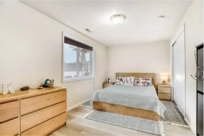 810 NE 167th Ave, Vancouver, WA 98684 - Photo 15