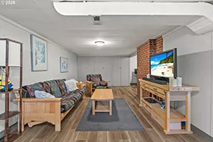 3811 NE 114th Ave, Portland, OR 97220 - Photo 27