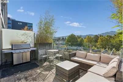 1410 NW Kearney St #610, Portland, OR 97209 - Photo 29