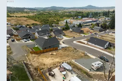 775 Boulder Loop, Creswell, OR 97426 - Photo 11