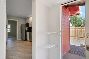 856 Highland Ave NE, Salem, OR 97301 - Photo 33