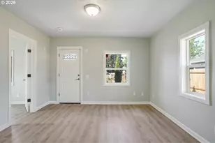 856 Highland Ave NE, Salem, OR 97301 - Photo 13