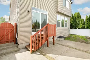 22908 NE Chinook St, Troutdale, OR 97060 - Photo 25