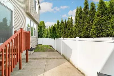 22908 NE Chinook St, Troutdale, OR 97060 - Photo 27