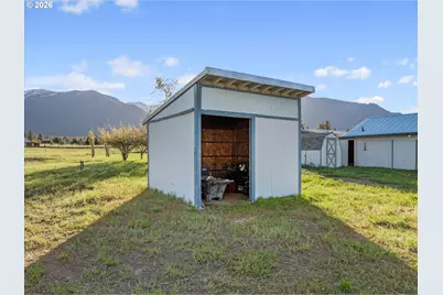 14386 Ben Dier Ln, Baker City, OR 97814 - Photo 33