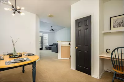 1220 NE Horizon Loop #106, Hillsboro, OR 97124 - Photo 3
