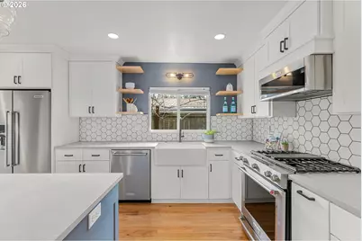 4735 Sussex St, West Linn, OR 97068 - Photo 17