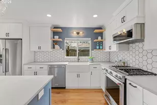 4735 Sussex St, West Linn, OR 97068 - Photo 17